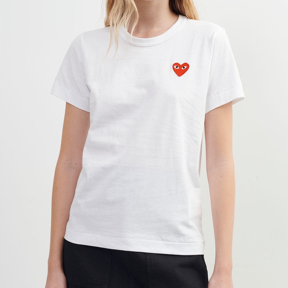 (SOLD) CDG Comme Des Garçons Play red heart t shirt